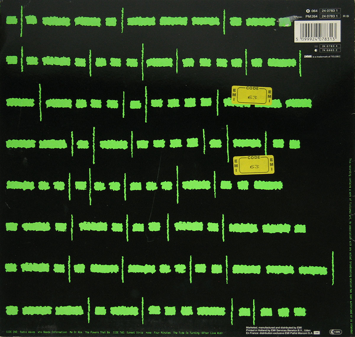 High Resolution Photo #2 ROGER WATERS Radio KAOS 